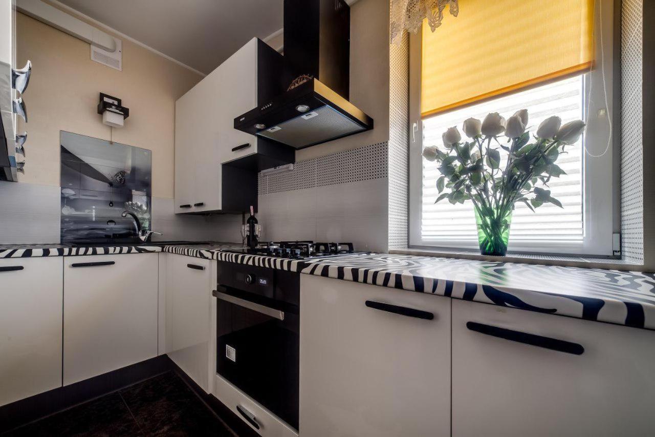 Apartamenty On Kryvonosa Лвив Екстериор снимка