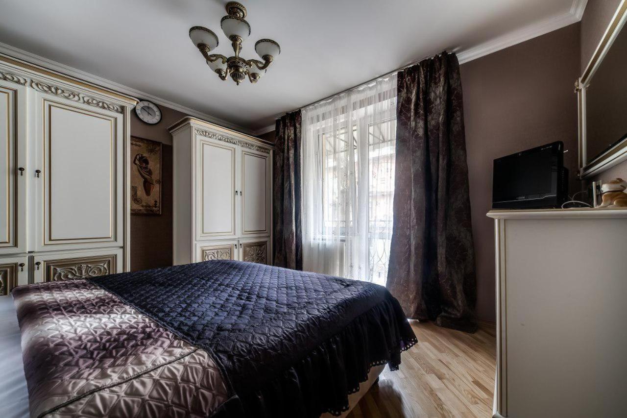 Apartamenty On Kryvonosa Лвив Екстериор снимка