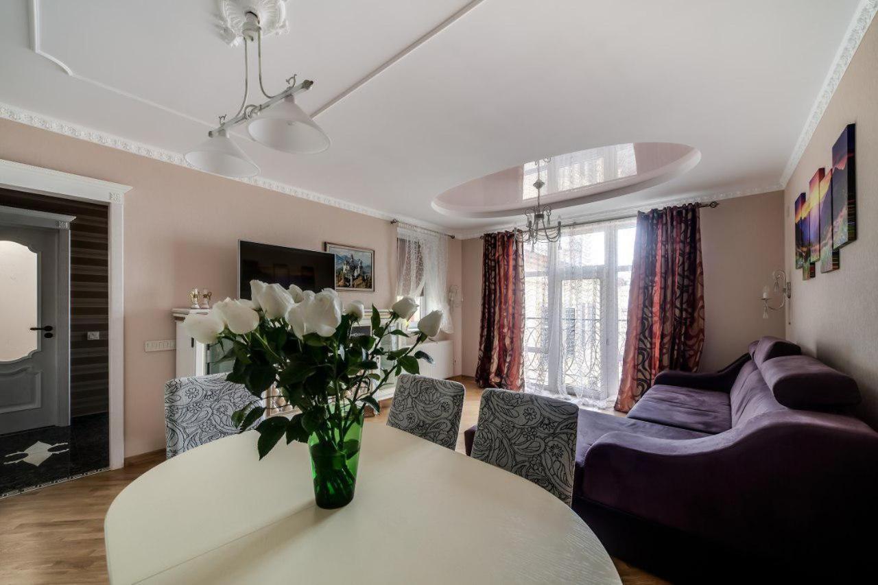 Apartamenty On Kryvonosa Лвив Екстериор снимка